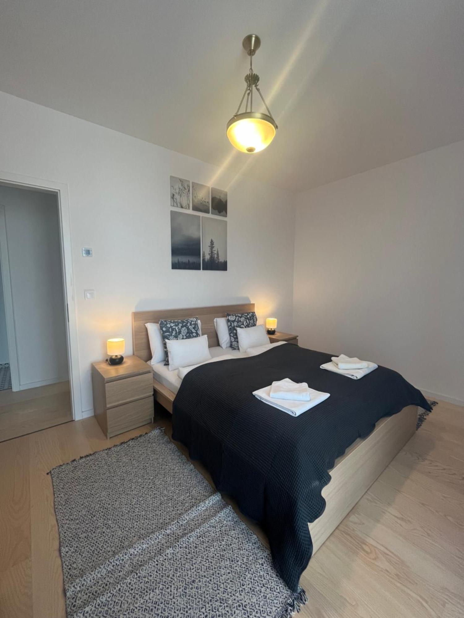 Waterfront City Apartments By Urbanrent Budapest Bagian luar foto