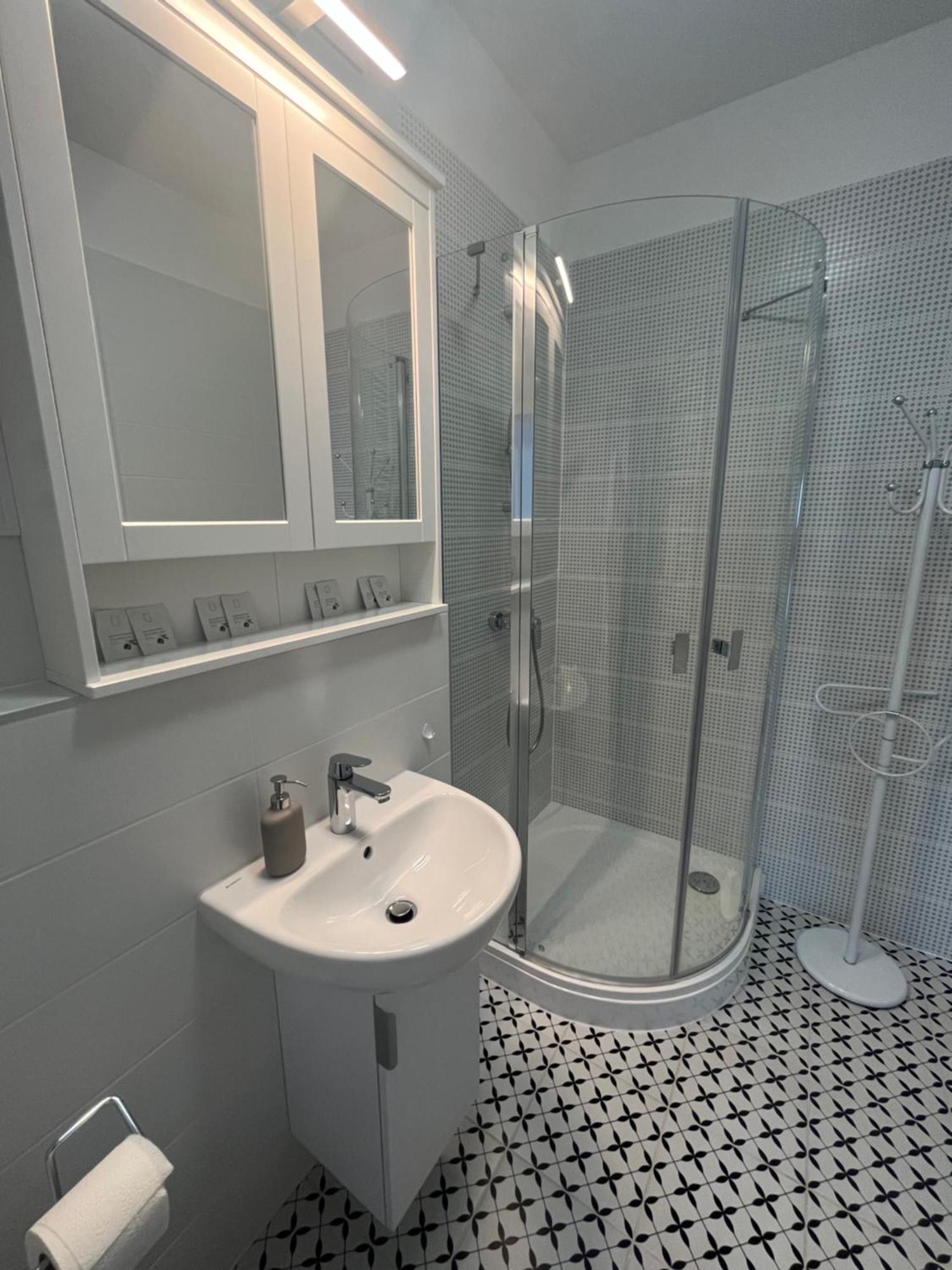 Waterfront City Apartments By Urbanrent Budapest Bagian luar foto