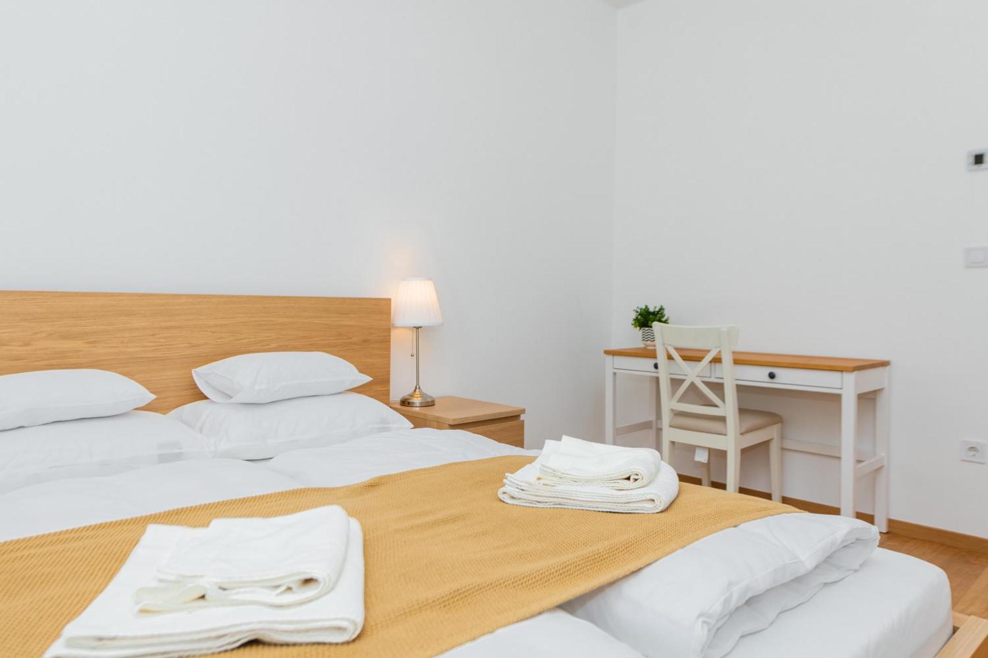 Waterfront City Apartments By Urbanrent Budapest Bagian luar foto