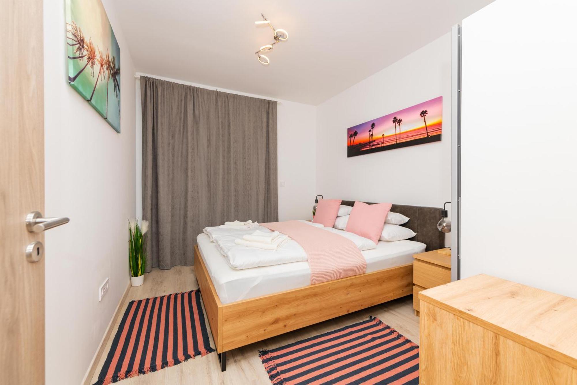 Waterfront City Apartments By Urbanrent Budapest Bagian luar foto