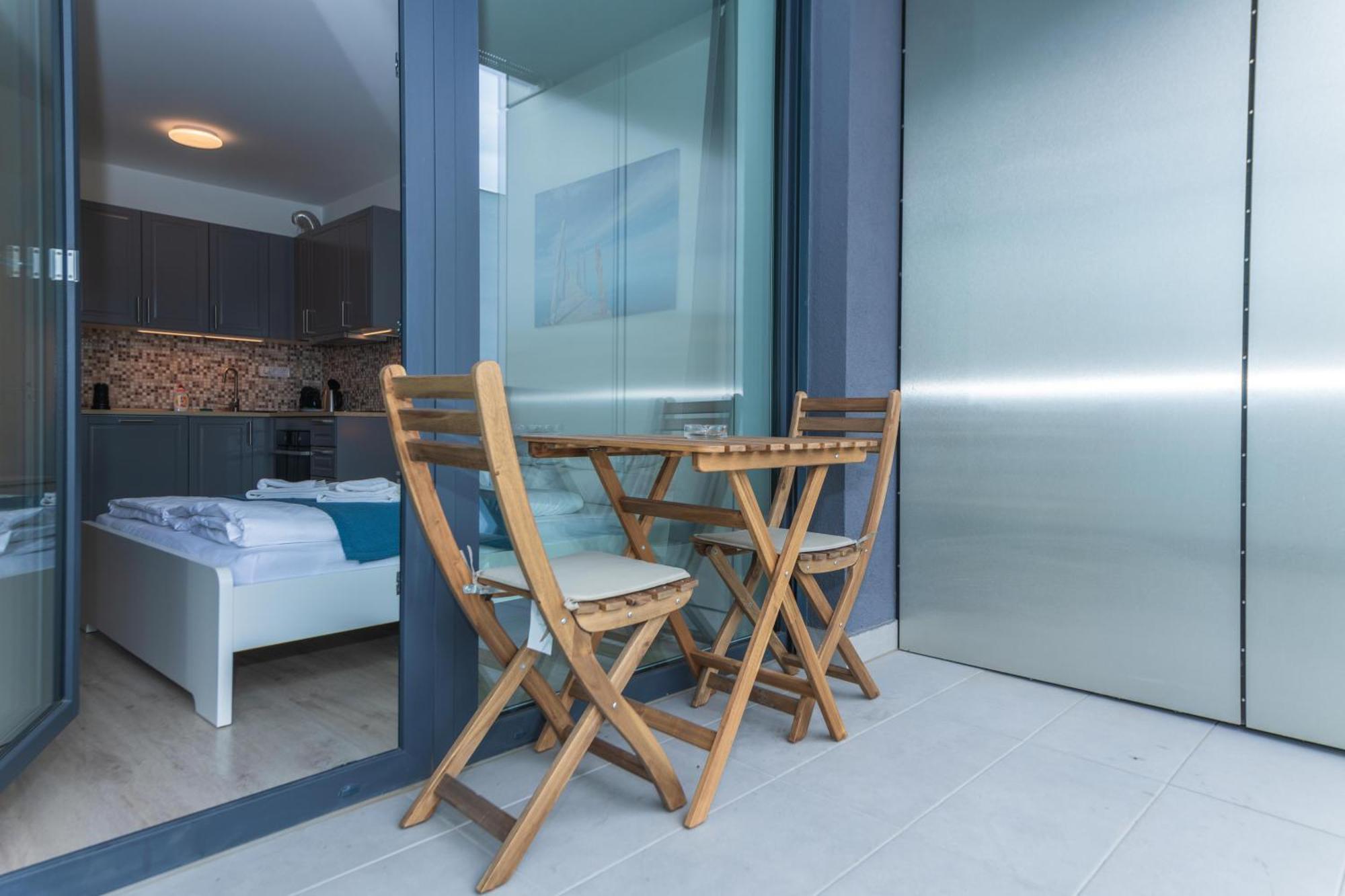 Waterfront City Apartments By Urbanrent Budapest Bagian luar foto